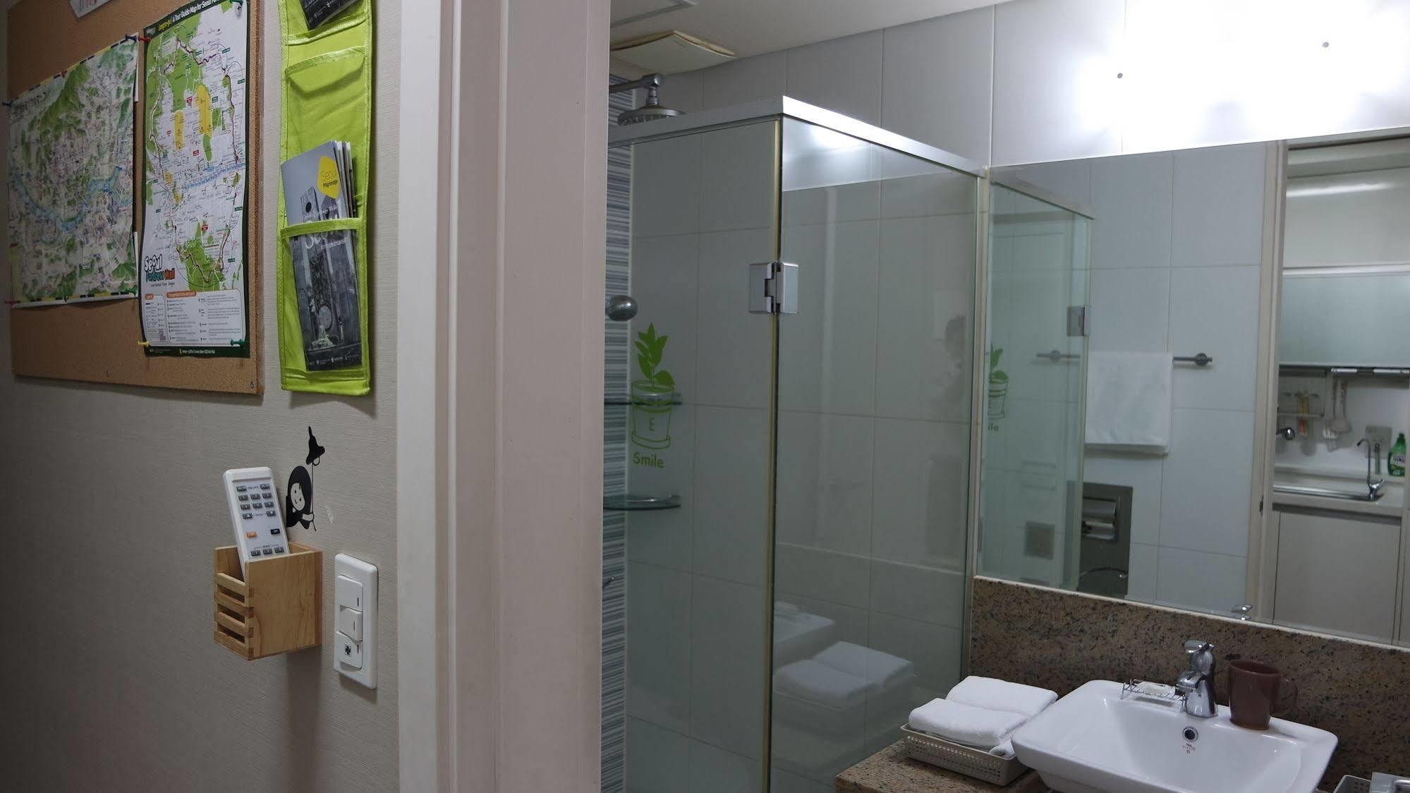 Hostel Coco Сеул Экстерьер фото
