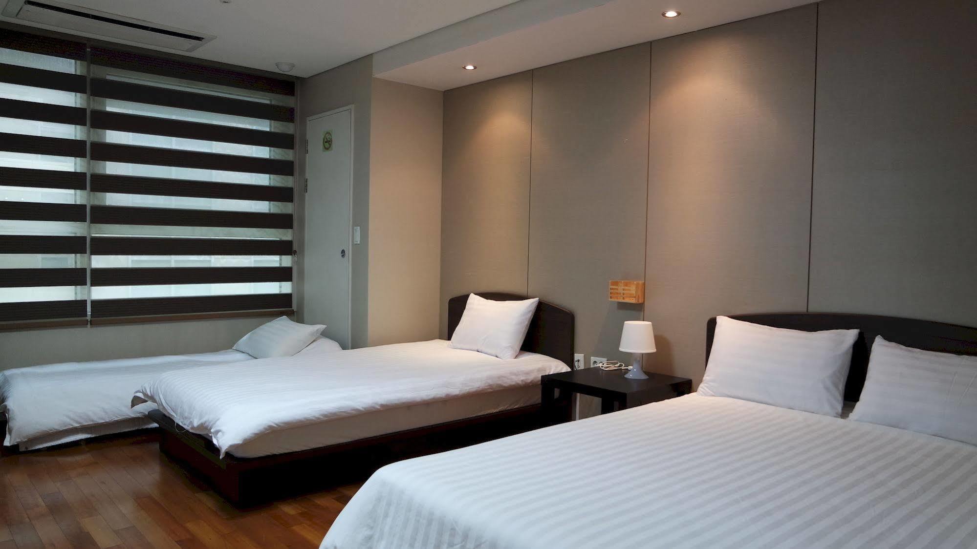 Hostel Coco Сеул Экстерьер фото