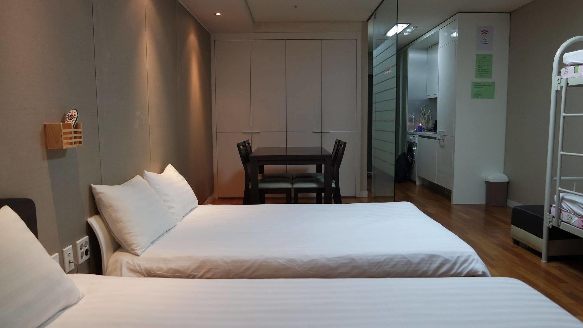 Hostel Coco Сеул Экстерьер фото